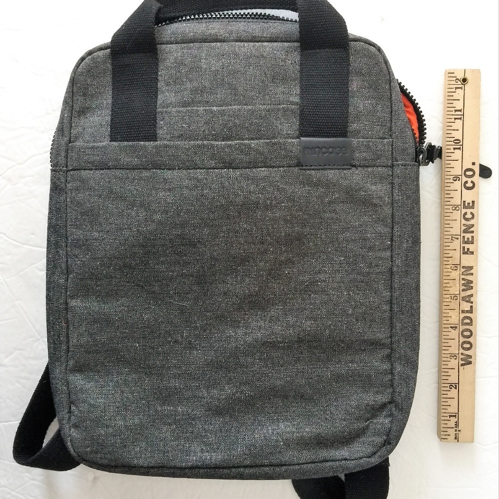 Incase Grey Padded  iPad Tablet Carrying Case Bag